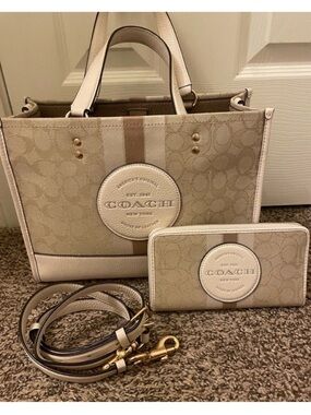 Coach Dempsey Tote Bag with Matching Wallet